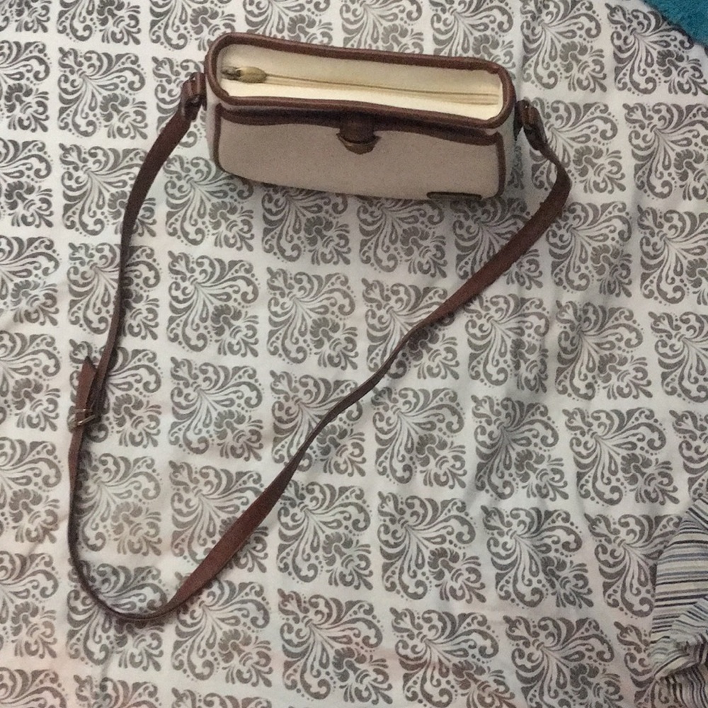 Crossbody bag
